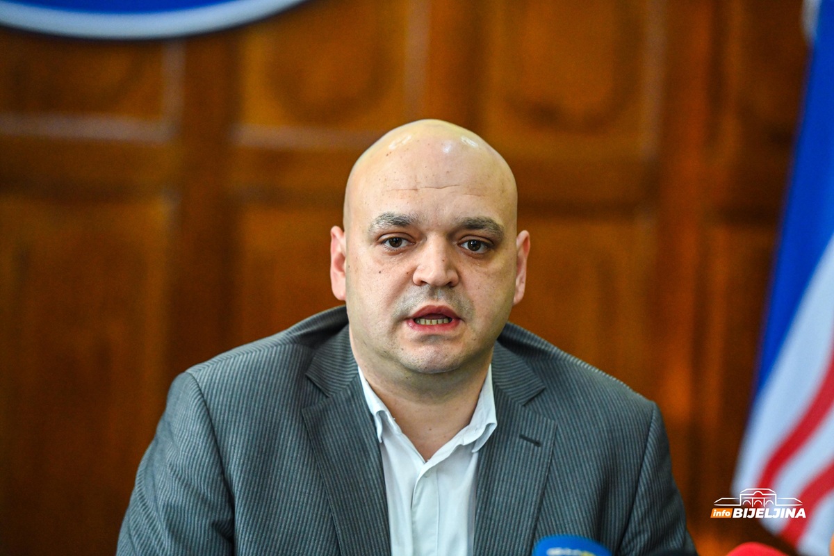 U Bijeljini u 2025. izdato 416 rješenja za odjavu radnje, načelnik Odjeljenja pojasnio koji su razlozi