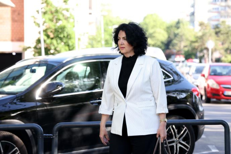 Milioni, javne nabavke i kuća u Grčkoj – Ko je Dragana Sotirovski?