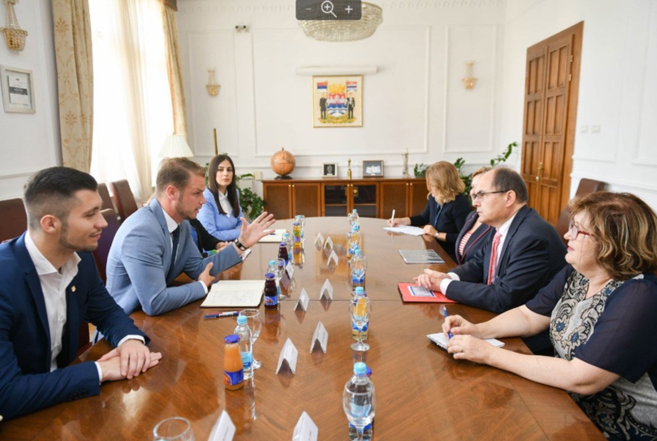 Šmit razgovarao sa Stanivukovićem