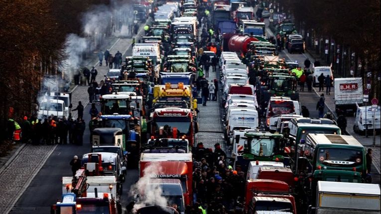 Veliki protesti u Njemačkoj: Poslovna udruženja optužuju vladu za ekonomski pad