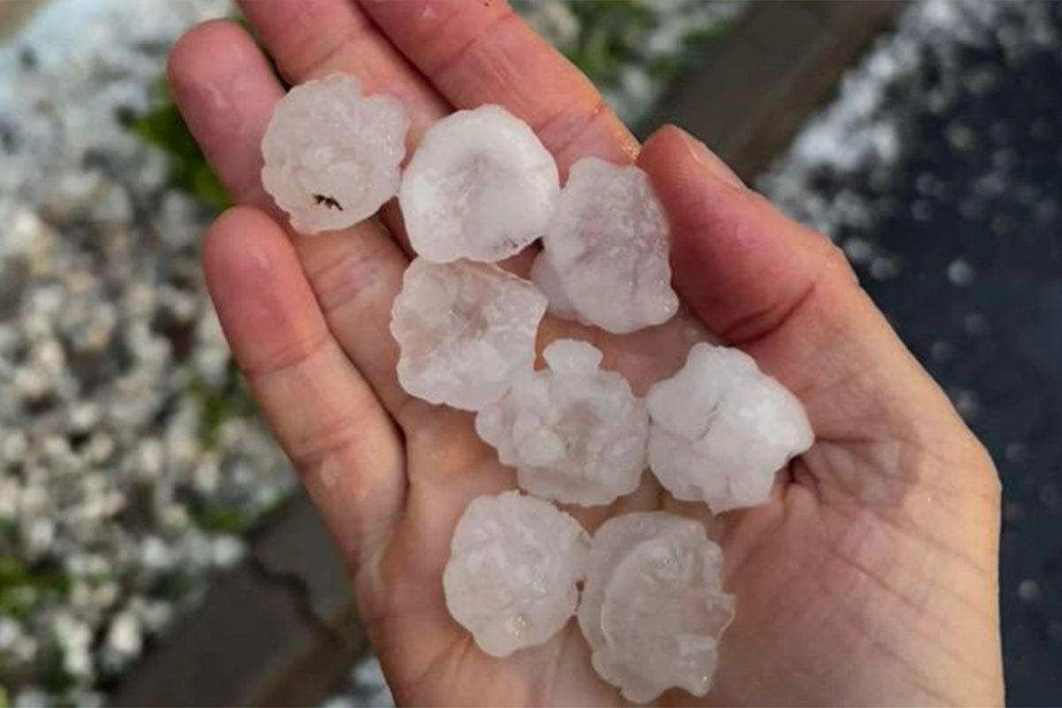 Snažno nevrijeme u Sloveniji: Padao krupan grad, oluja se približava Hrvatskoj (FOTO)