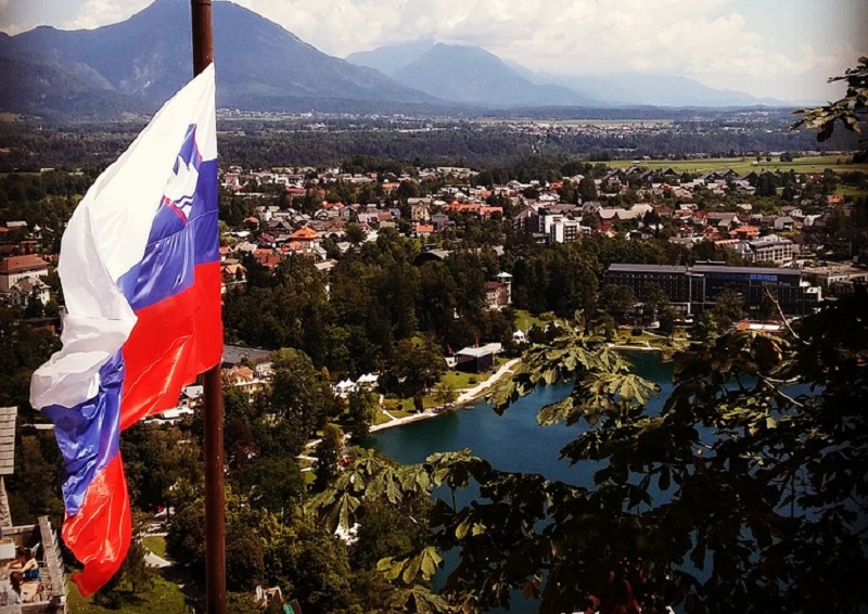 Od ponedjeljka masovna vakcinacija u Sloveniji