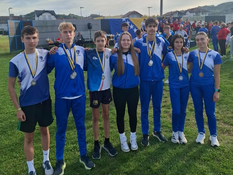 Bijeljinski „Akademac“ ekipni vicešampion BiH u krosu, osvojene i četiri medalje