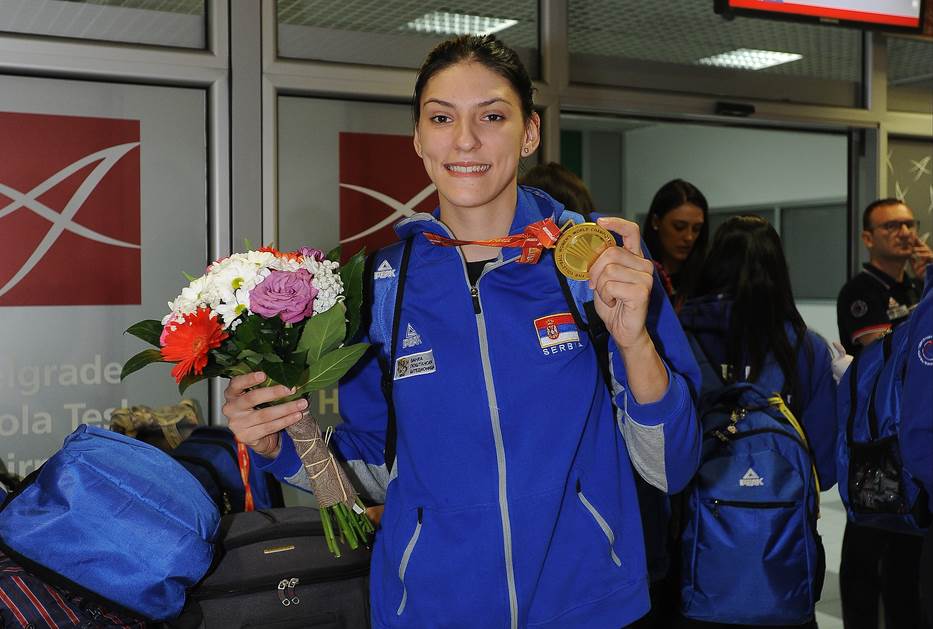 Bilećanka dobija 1.400.000 evra za godinu dana: Spreman istorijski ugovor za Tijanu Bošković