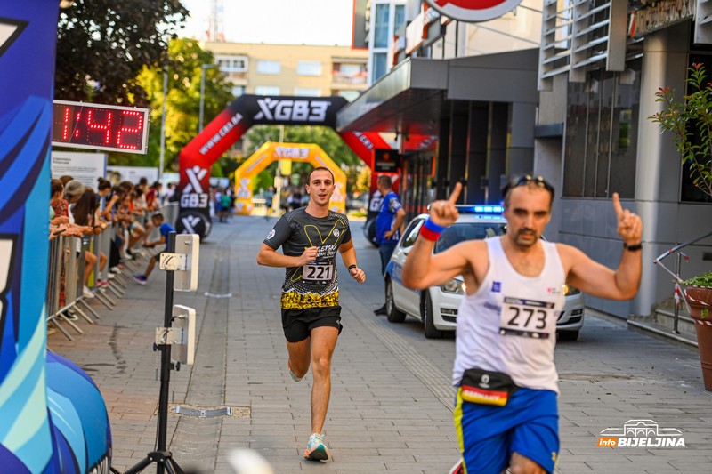 Povodom Dana grada Bijeljina: Održana Međunarodna ulična trka (FOTO)