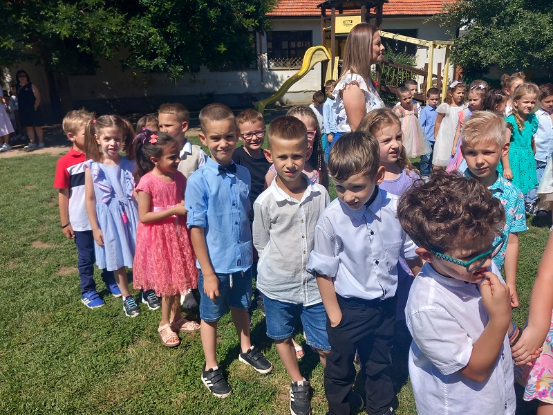 Bijeljina: Mališani vrtića „Čika Jova Zmaj“ obilježili „malu maturu“ (FOTO)