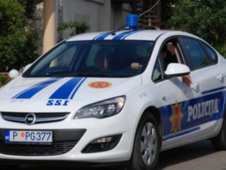 Protjeran zbog grafita