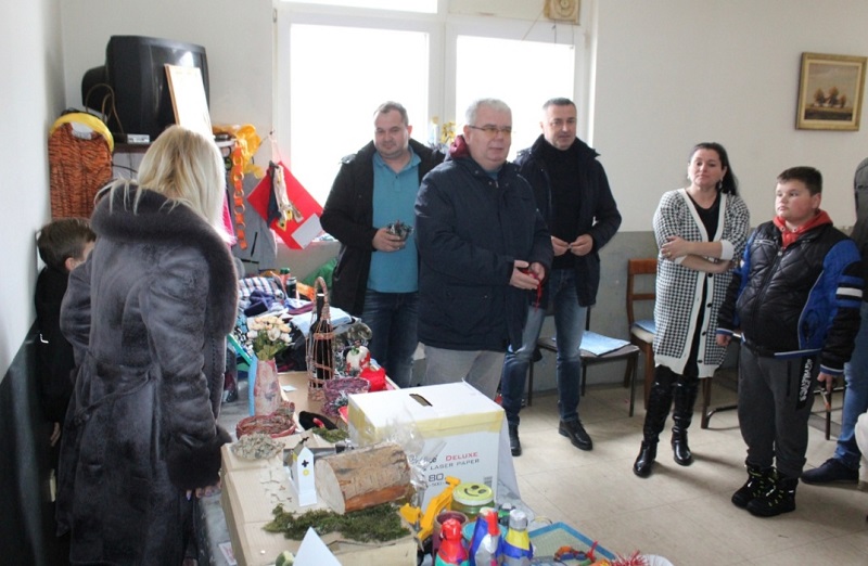 Organizovan humanitarni bazar za liječenje dječaka Luke Stevanovića iz Ugljevika