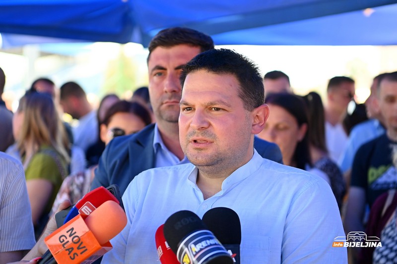 Napokon počela gradnja sportske dvorane u Bijeljini: Rade tek prvu fazu, za ostatak nedostaju milioni KM (FOTO)