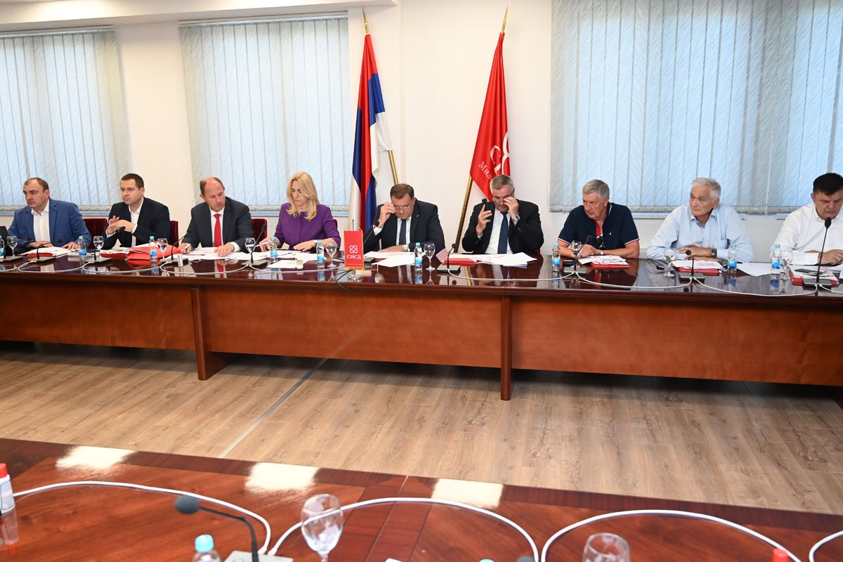 Partije biraju nove predsjednike, najveće šanse starim liderima