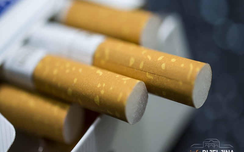 PONOVO POSKUPLJUJU CIGARE Pogledajte koje i koliko će koštati