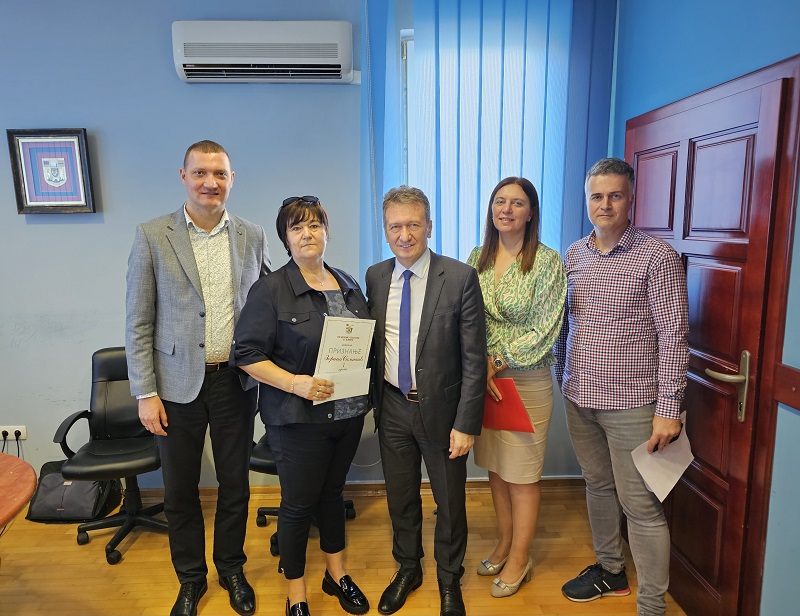 Naljepše dvorište opštine Ugljevik Zorice Simikić: GRADU 