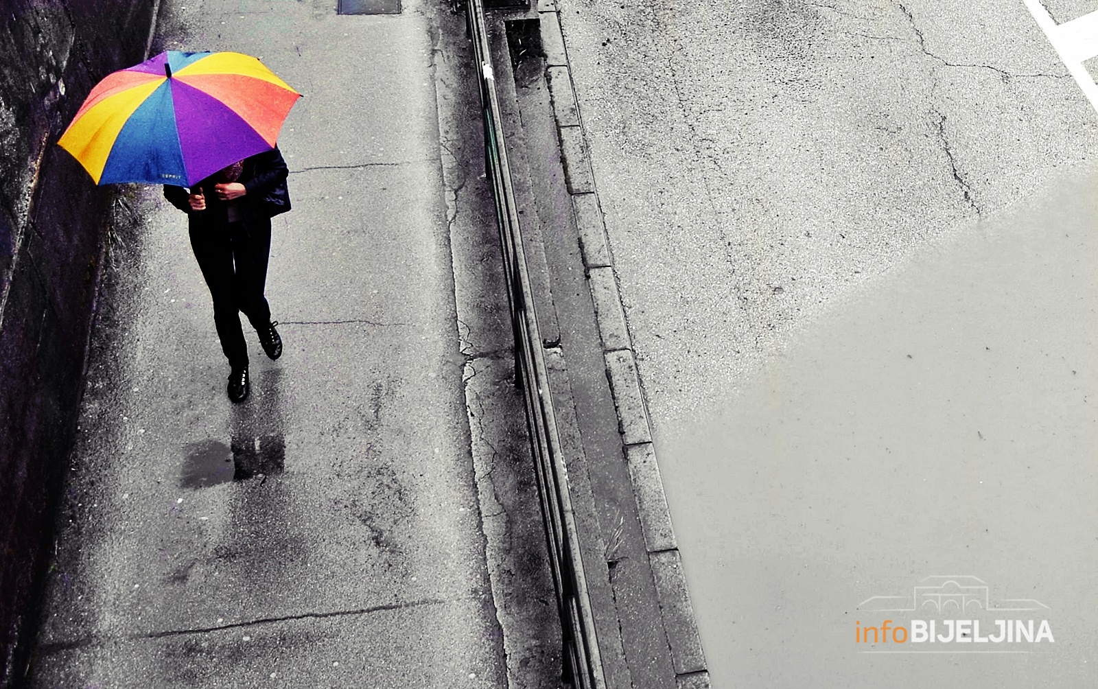 Vrijeme podsjeća na jesen: Sutra opet pljuskovi sa grmljavinom