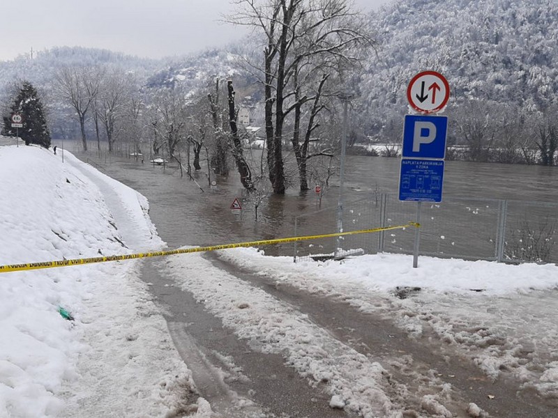 Proglašena vanredna situacija u Zvorniku! (FOTO)