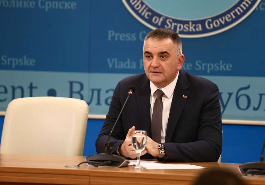 Minić otkrio KO LETI IZ VLADE: U ministarske fotelje sjeda 5 NOVIH MINISTARA, ovo su njihova imena