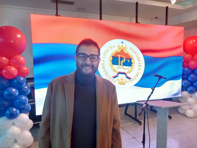 Bijeljina: Položeni vijenci povodom Dana Republike, Grad organizovao svečeni prijem (FOTO)