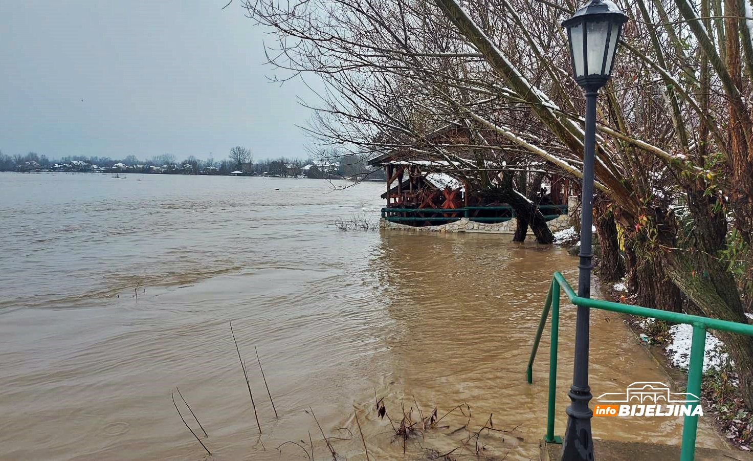 Gradska uprava: Rijeka Drina u Semberiji u opadanju