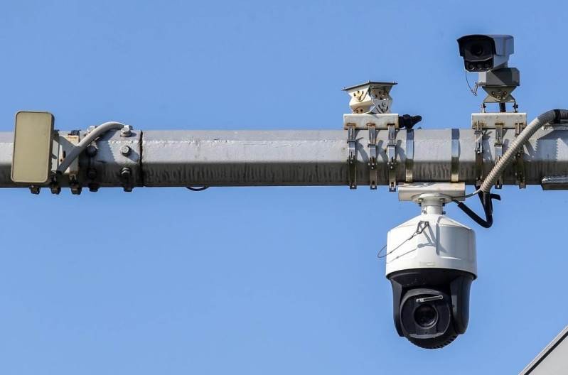 Za pet mjeseci 420 kazni za korištenje telefona u vožnji, ovaj grad je rekorder u Srpskoj