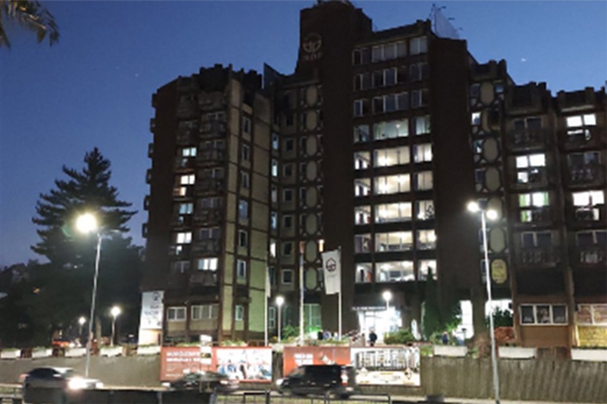 U FBiH i Crnoj Gori Dan žalosti zbog tragedije u Domu penzionera u Tuzli