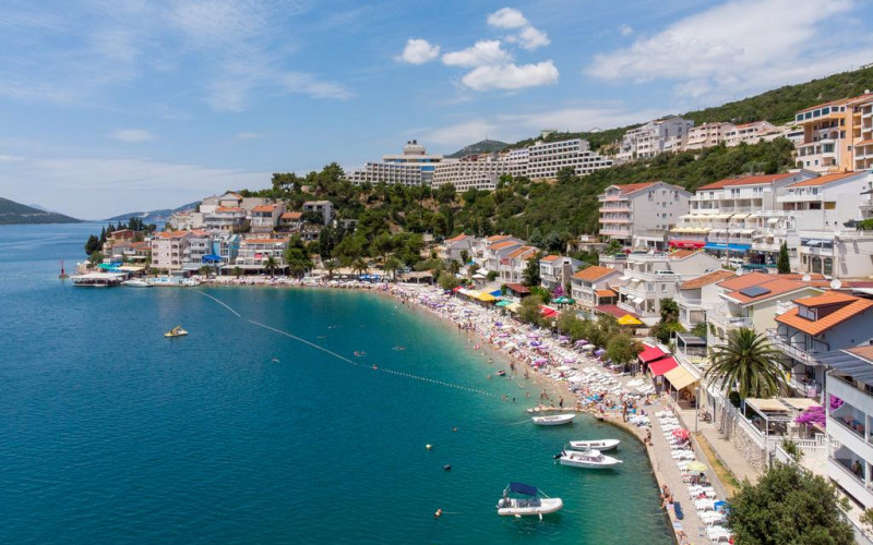 Neum zbog povećanja broja turista proširuje plažu