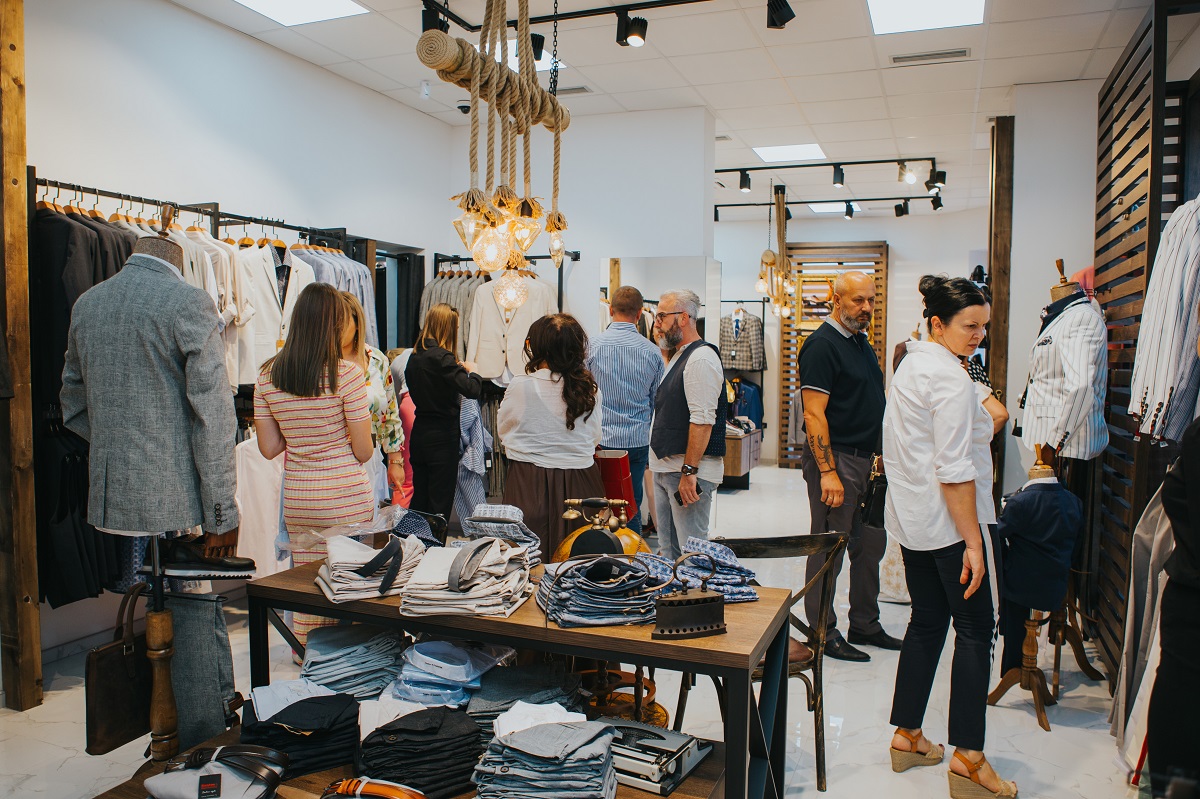 Novo u Brčkom – brend Santos&Santorini (FOTO, VIDEO)