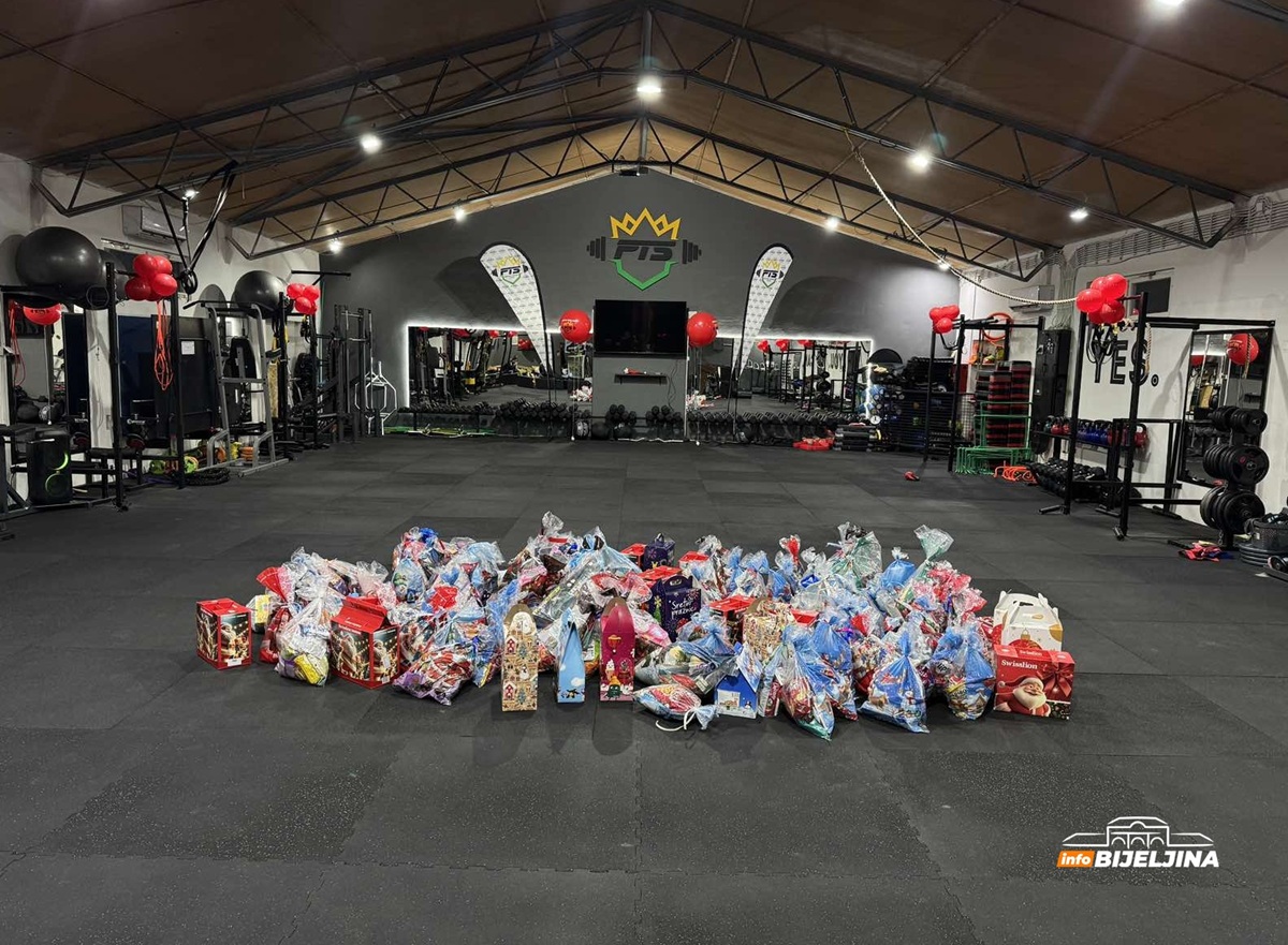Kruna najuspješnije sezone do sada: Članovi PTS Bijeljina održali novogodišnji trening i sakupili 136 paketića (FOTO)
