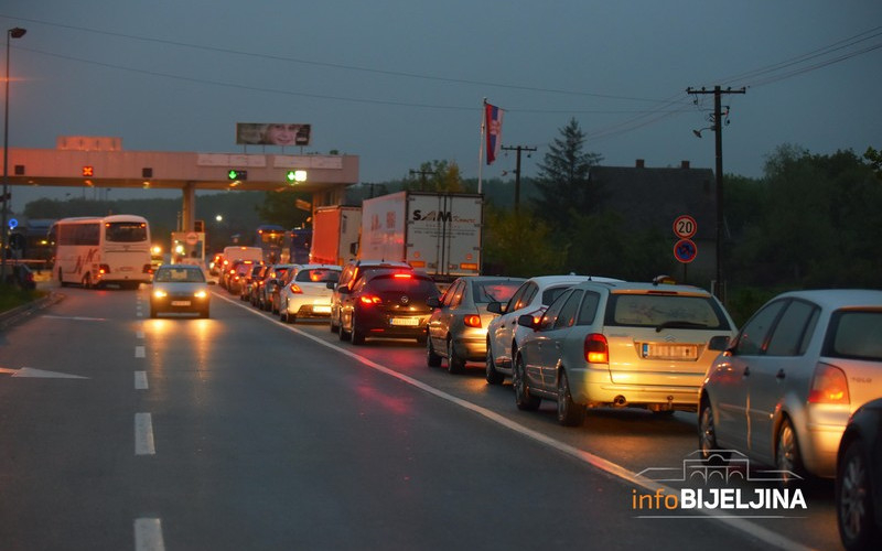 Šta smijete unijeti u Srbiju bez carine? Sve što treba da znate prije prelaska granice