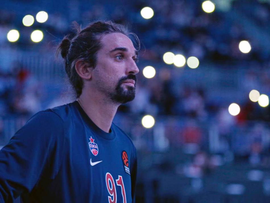 Špekulacije o Švedovom sledećem klubu: Olimpijakos ili Crvena Zvezda?