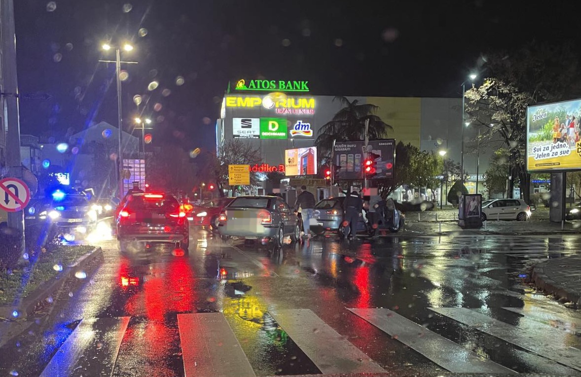 Sudar u Bijeljini, usporen saobraćaj