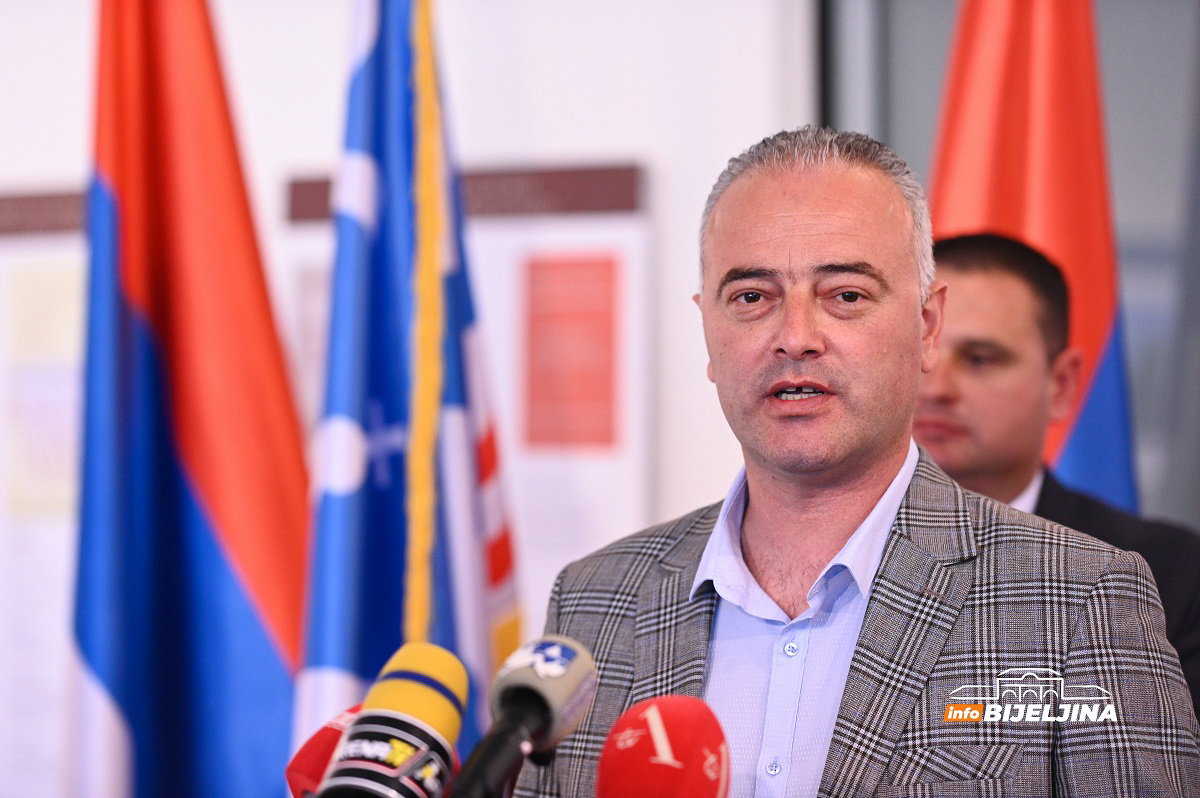 Ujedinjena Srpska i Pokret za Bijeljinu potpisali koalicioni sporazum (FOTO)