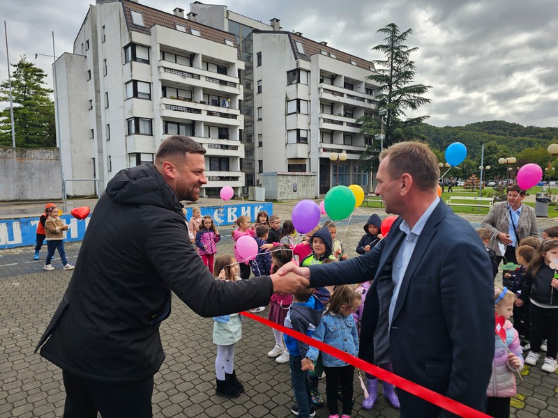 Ugljevik u znaku dječijih prava i radosti: Počelo obilježavanje Dječije nedjelje