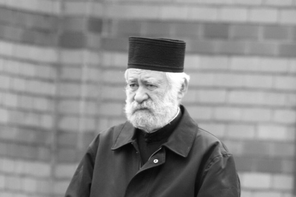 Preminuo otac Nebojše Glogovca