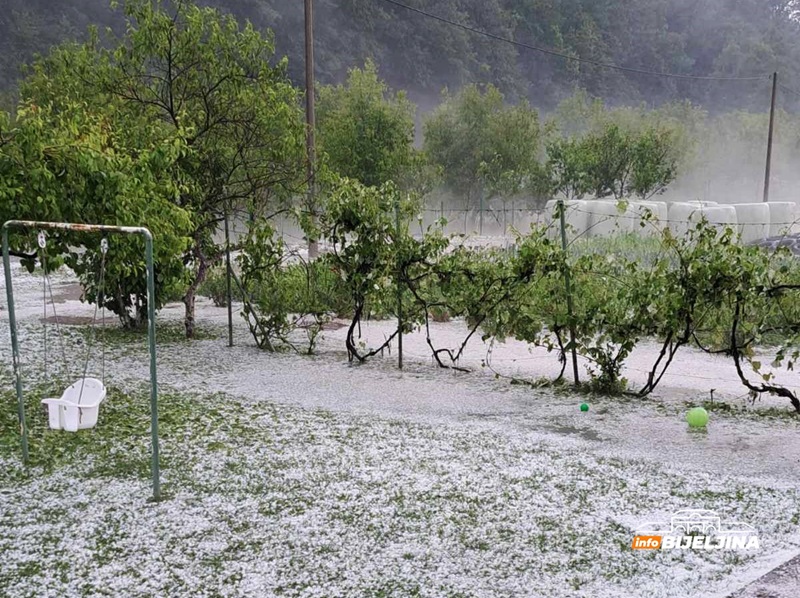 U Modriči padao grad veličine oraha, nevrijeme se kreće prema Posavini (FOTO, VIDEO)