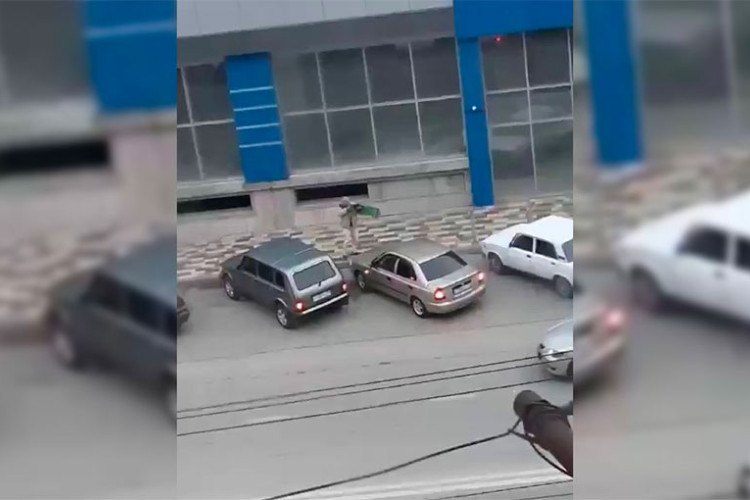 Muškarac pucao u blizini tržnog centra u Rusiji, ubijene četiri osobe