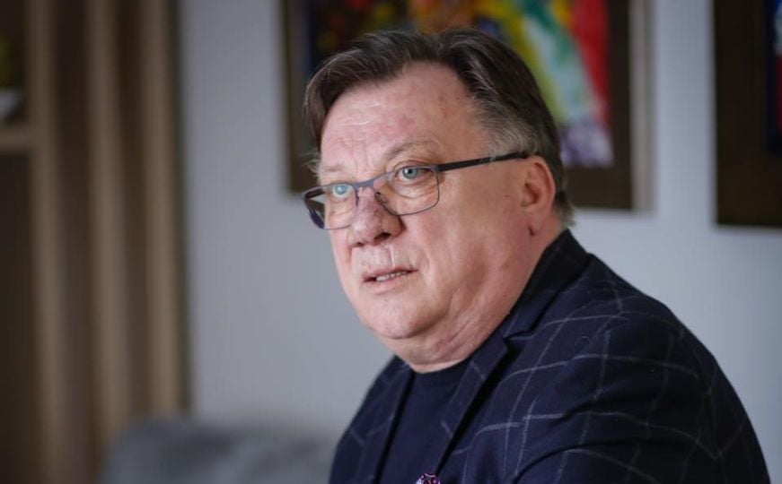 Halid Bešlić u bolnici