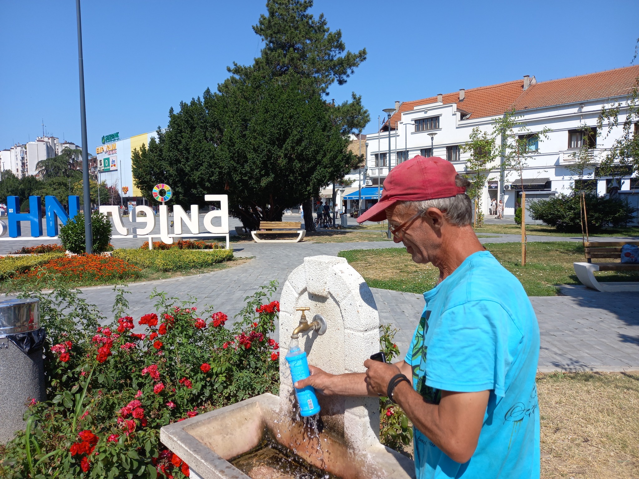 Ljekari Doma zdravlja Bijeljina: Dnevno više od 100 intervencija zbog tropskih vrućina (FOTO)