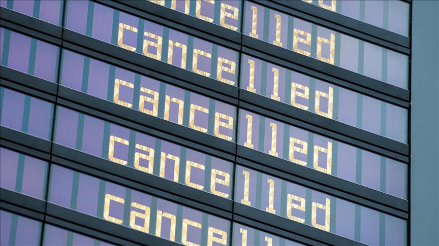 Vrijeme i omikron otkazali hiljade letova širom svijeta, London upozoren na oluju