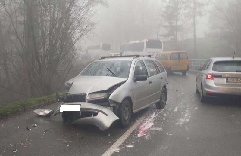 Težak udes kod Tuzle, ima povrijeđenih