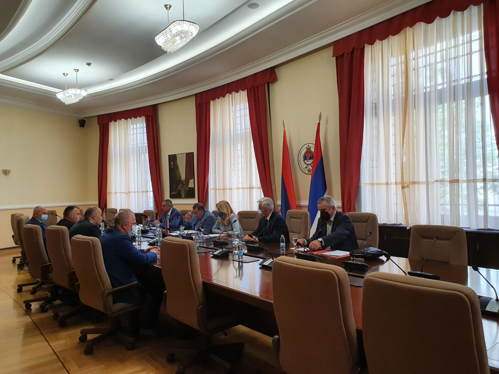 Sastanak predsjednice Srpske sa liderima stranaka vladajuće koalicije