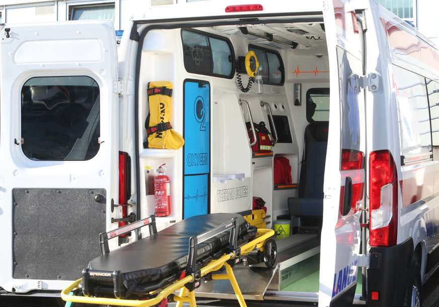 LAŽNI SANITET kod Gradiške: Turčin obećao 5.000 evra da ga prevezu iz Banjaluke u Austriju