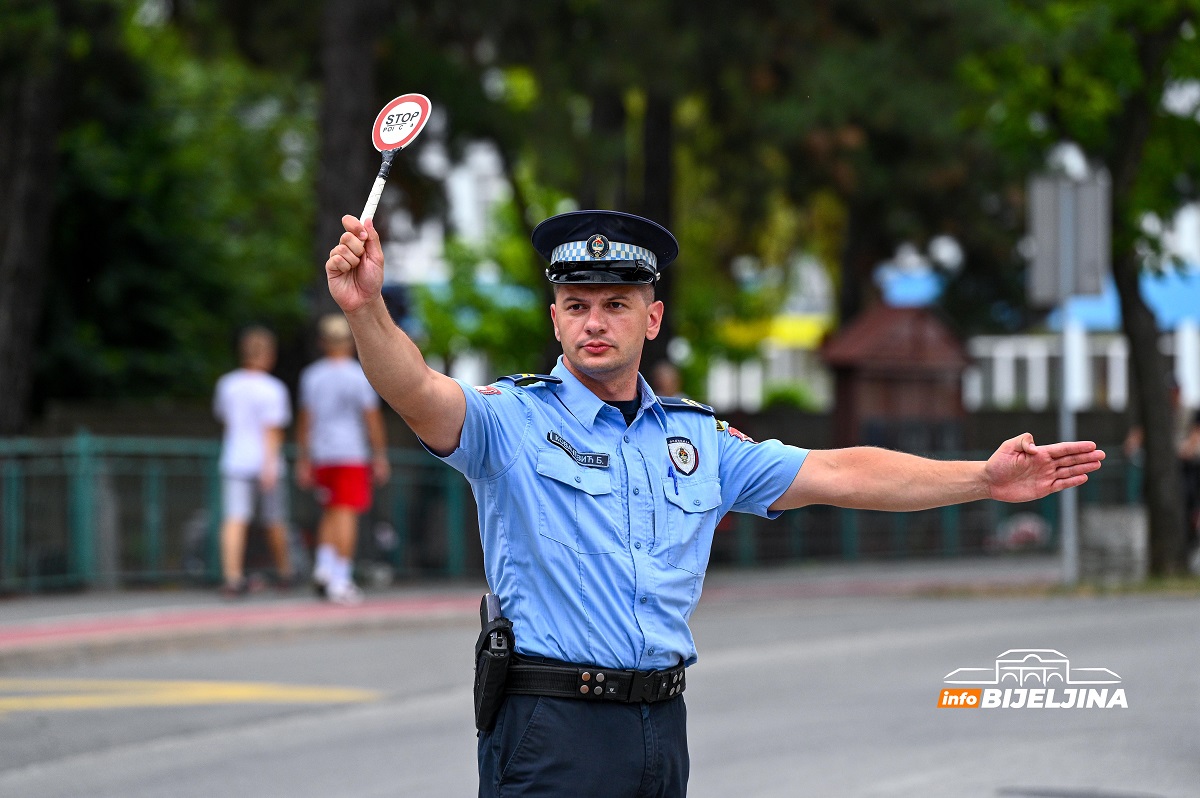 MUP PROVODI PREVENTIVNU KAMPANJU Smanjiti broj poginulih na putevima Srpske