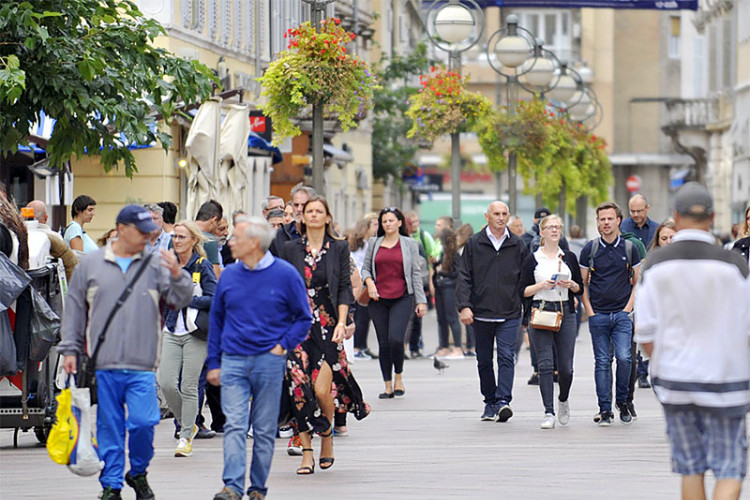 Hrvatska: Manje Srba, više staraca i stranaca