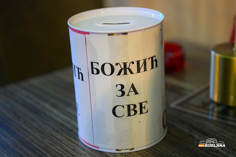 Bijeljina: Humanitarna akcija u “S caffe” desetu godinu za redom, u fokusu pomoć za djecu (FOTO)