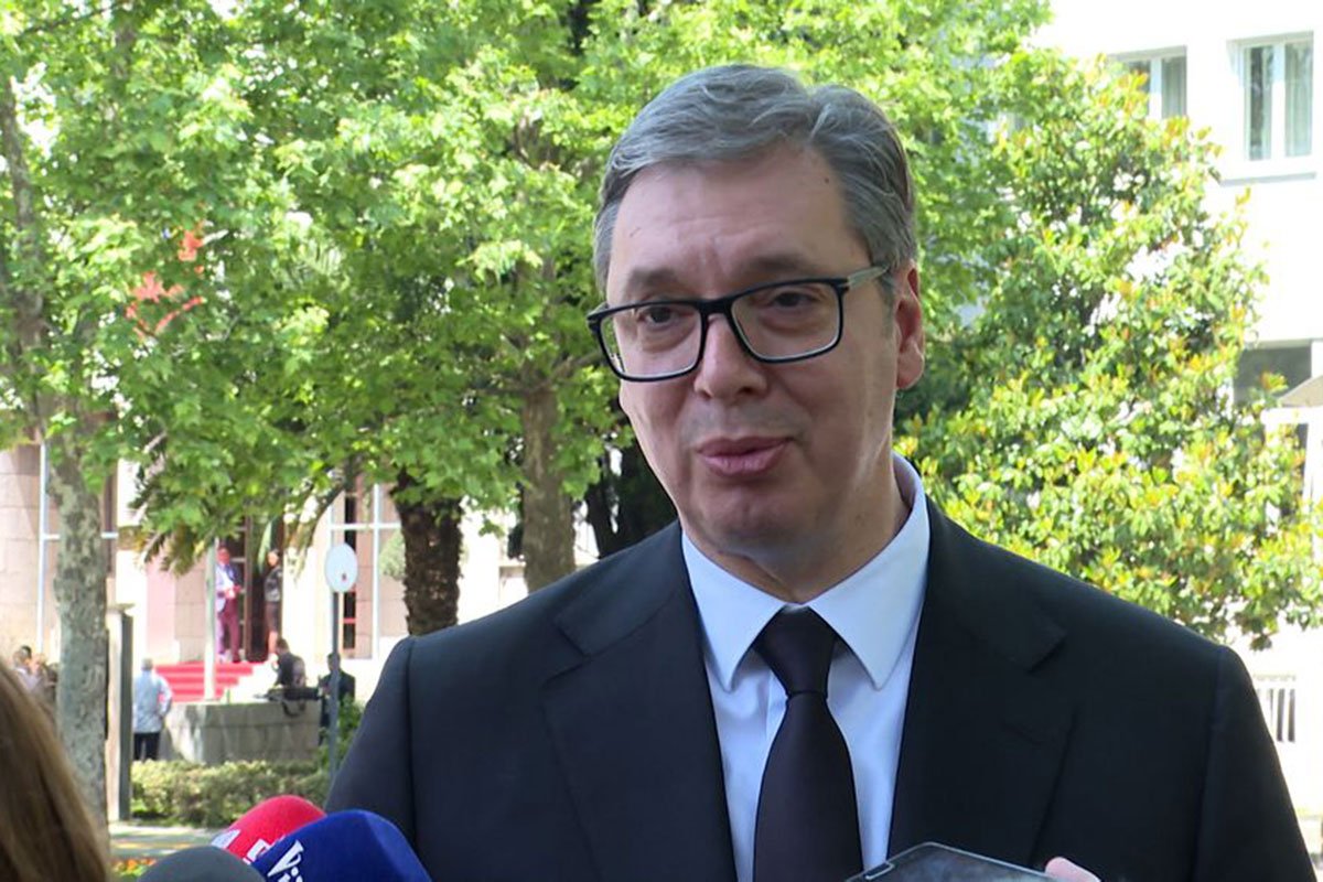 Vučić obišao teško ranjene u masakrima