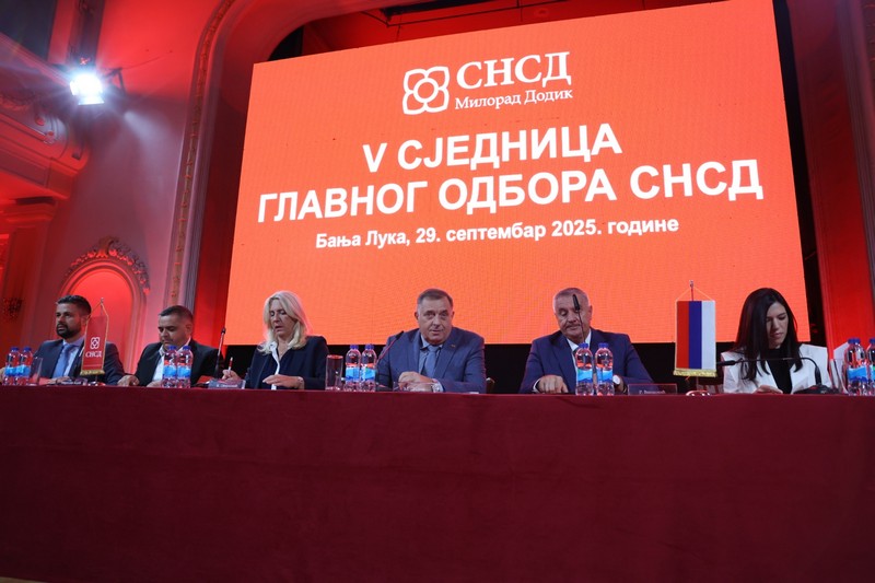Počela sjednica Glavnog odbora SNSD-a (FOTO)