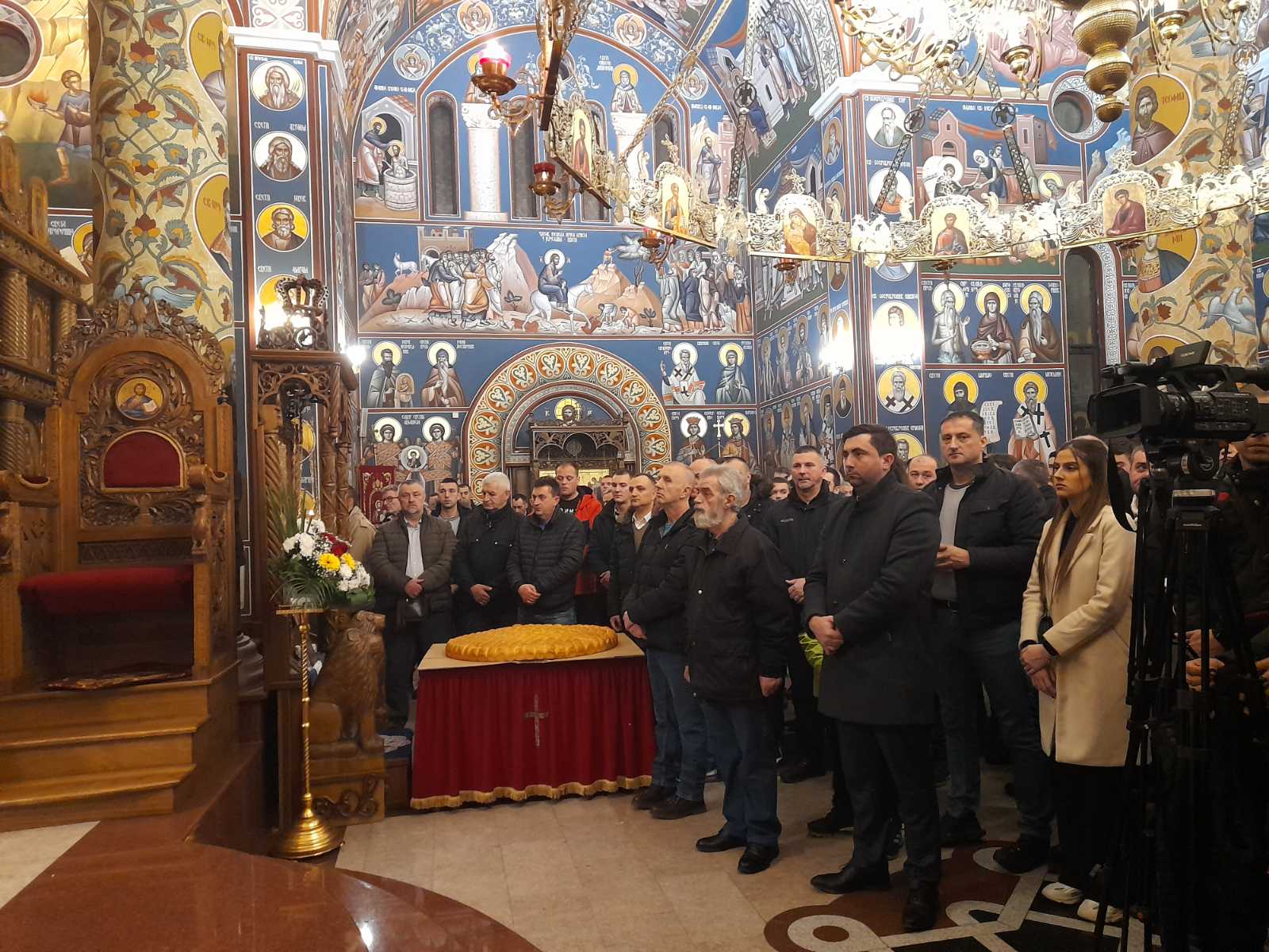 Bijeljina: Veliki broj vjernika na Božićnoj liturgiji (FOTO)