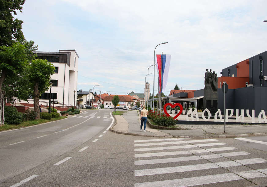 Pokazivao pištolj, pa ostao bez njega: U Modriči privedena jedna osoba