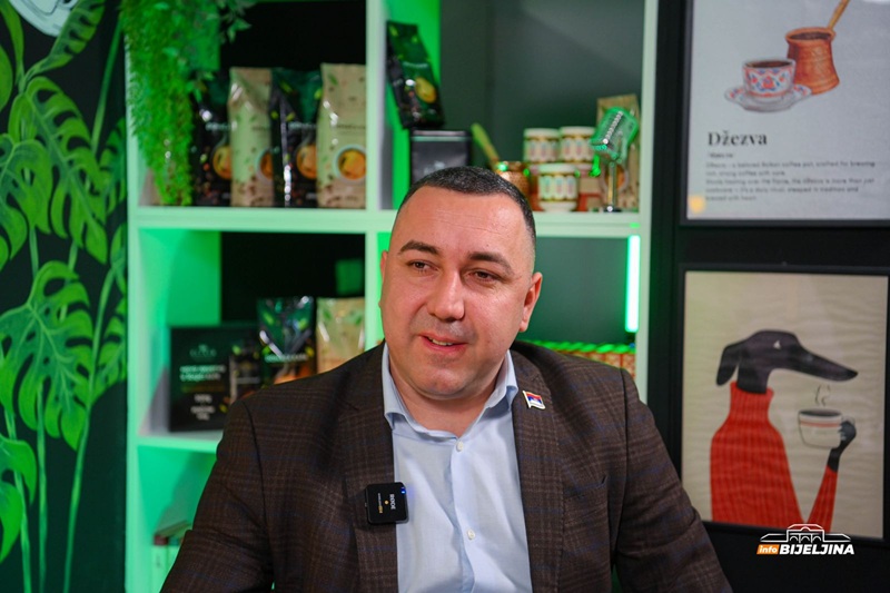 Bijeljinski advokat Rade Krstinić: Do juna rok za odštetu sudskim putem zbog svinjske kuge (VIDEO)