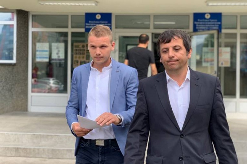 Otvoren i žestok sukob opozicije stavio u sjenku opoziv gradonačelnika Bijeljine