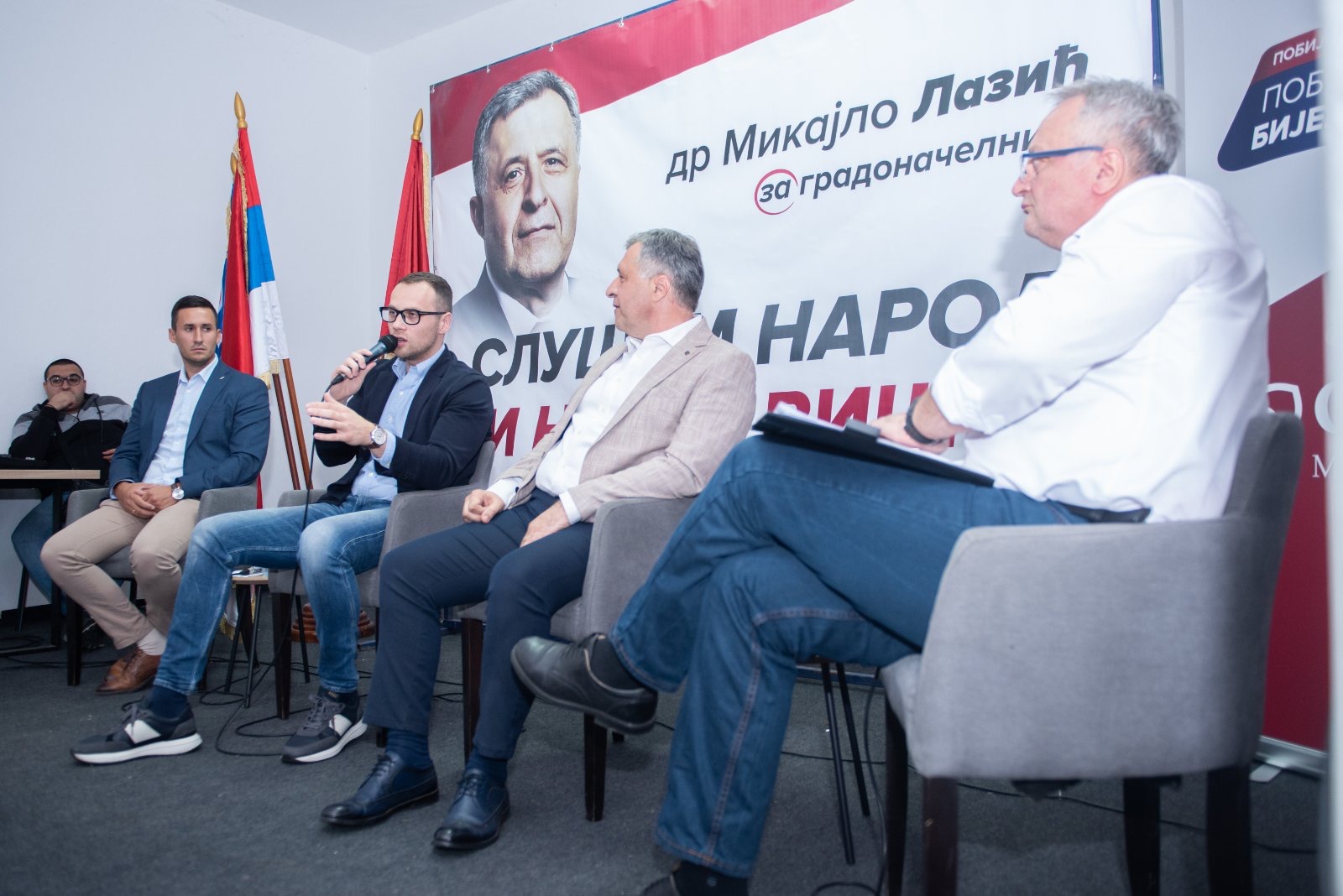 SNSD Bijeljina organizovao panel diskusiju u Amajlijama: „Sa Sembercima o Semberiji“